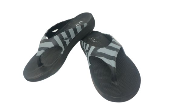 Doubleu Comfort Men Slipper Comfortable & Light Weight Recovery Footwear (BLACK + GREY BLACK)