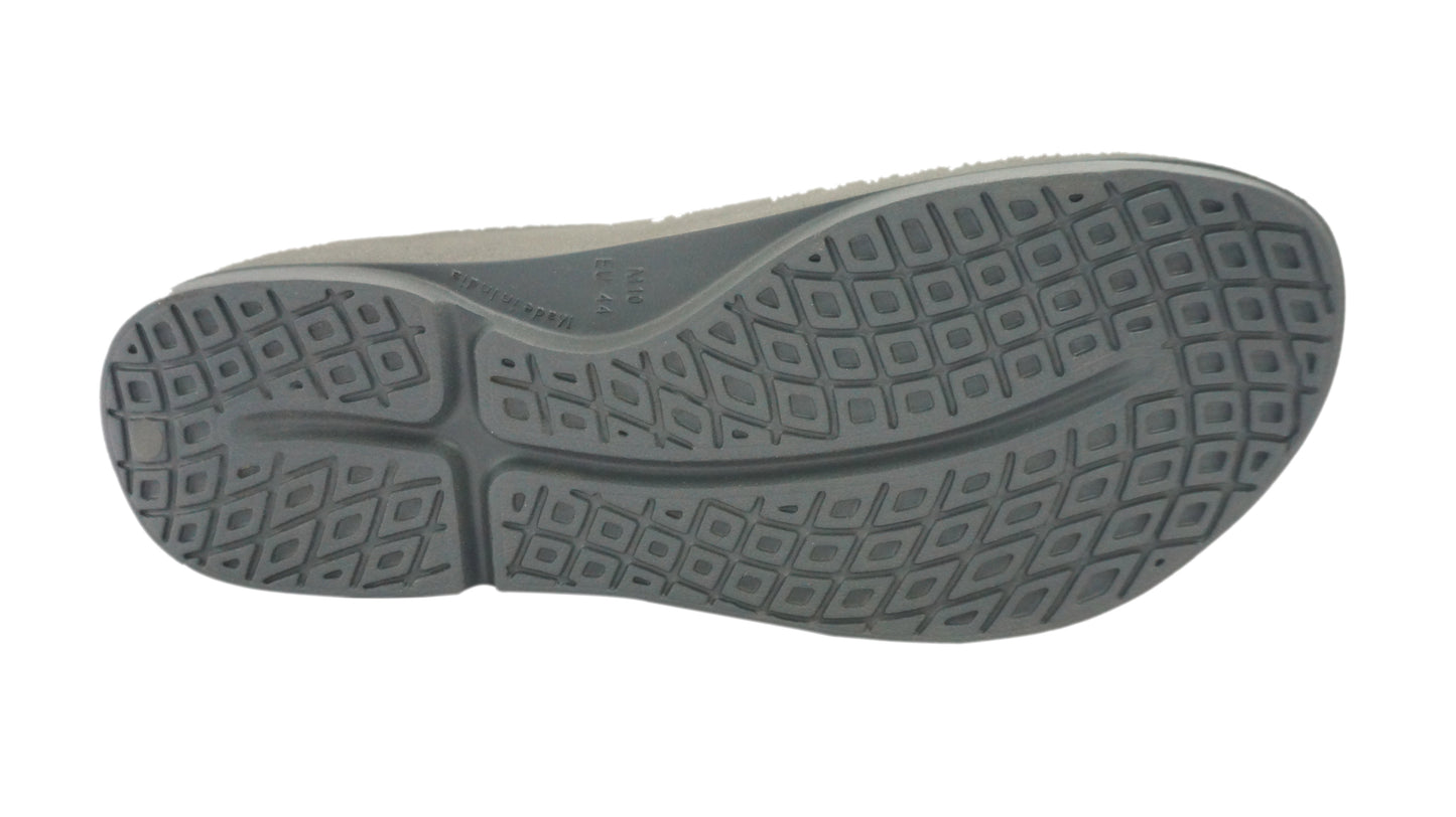 Doubleu Comfort Men Slipper Comfortable & Light Weight Recovery Footwear (Grey)