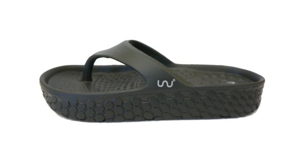Doubleu Kyoto Women Slipper Comfortable & Light Weight Recovery Footwear (BLACK)