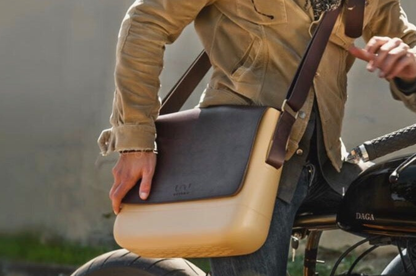 <p>Shop Men</p><p>Bag</p>