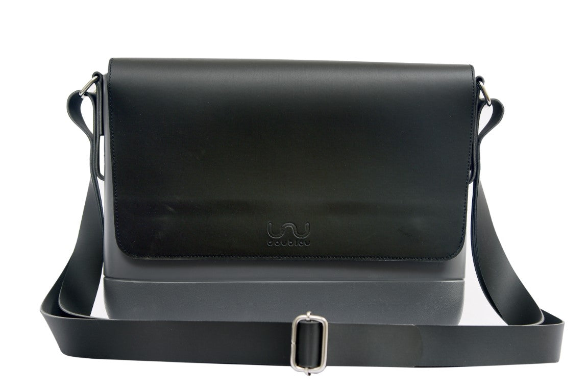 Messenger Flap Handle - Black