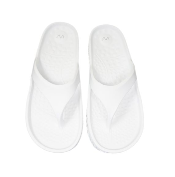 Doubleu Kyoto Women Slipper Comfortable & Light Weight Recovery Footwear (WHITE)